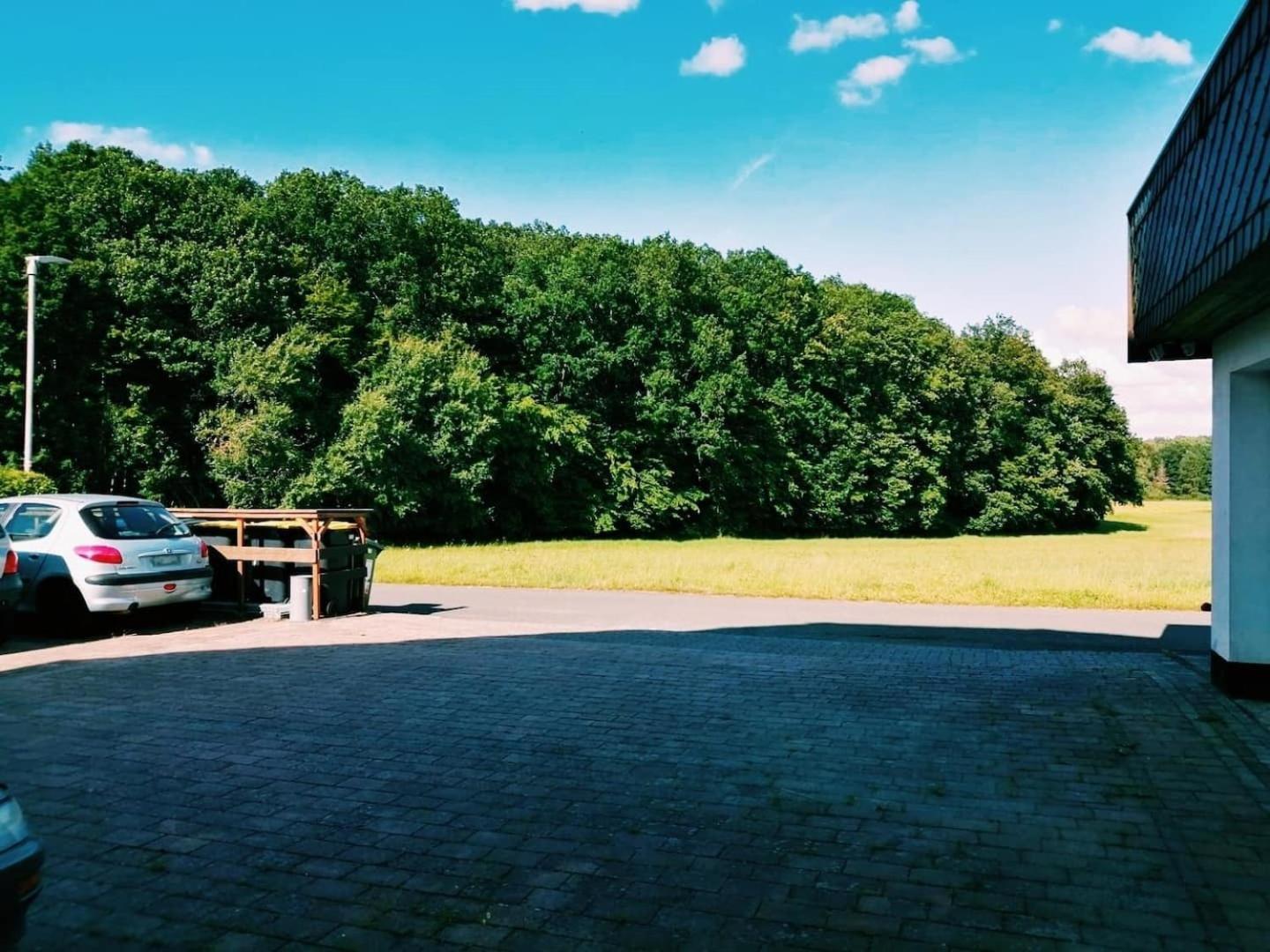 76 Qm Whg Im Eg Haus-Wohlfuehloase Vor Der Haustuer Apartment Gladenbach Exterior foto